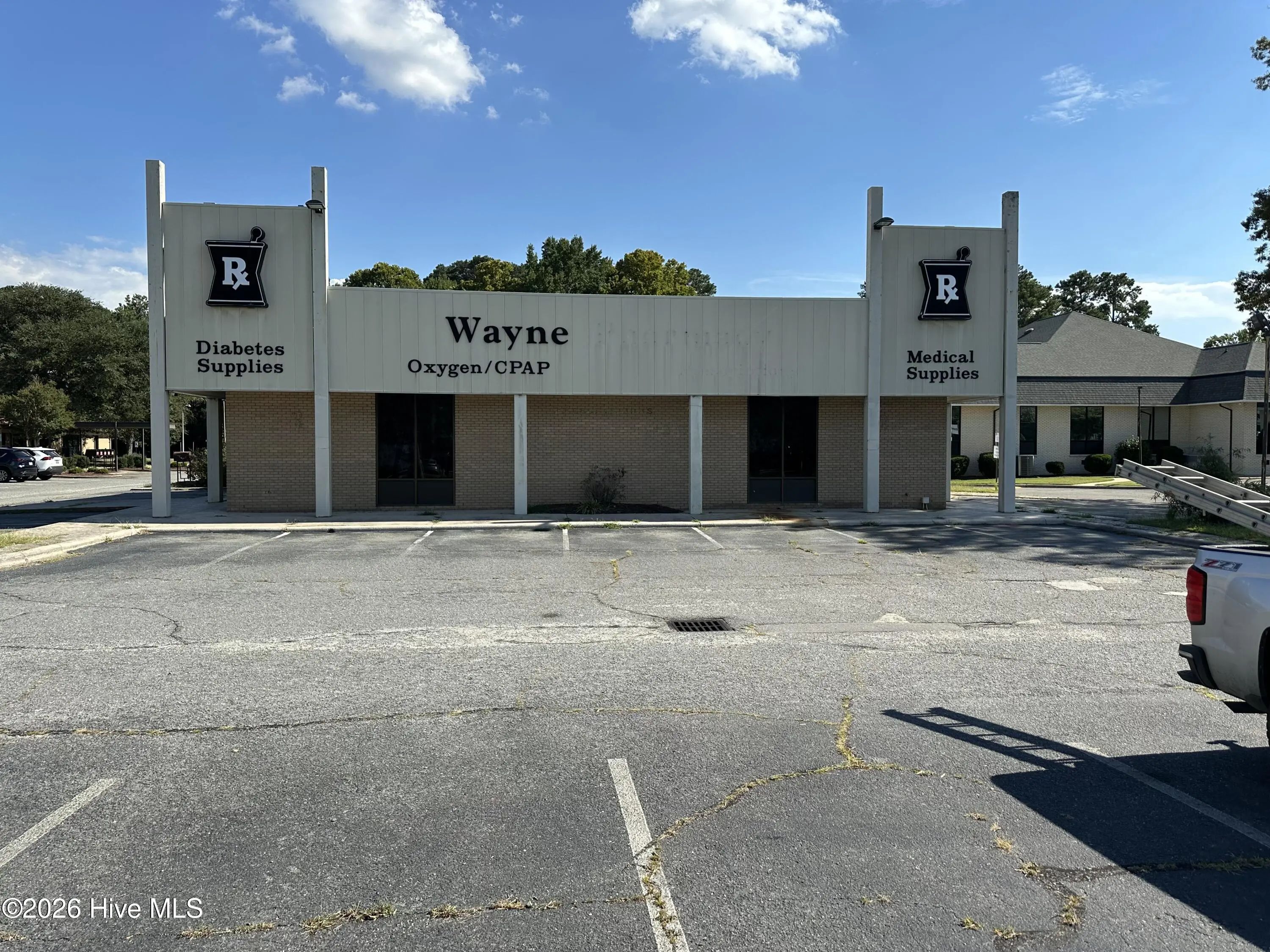 2302 Wayne Memorial Drive, Goldsboro