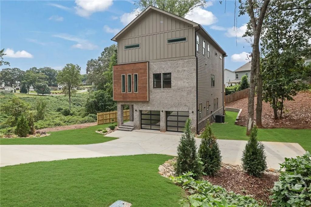 120 N Gwinnett, Buford