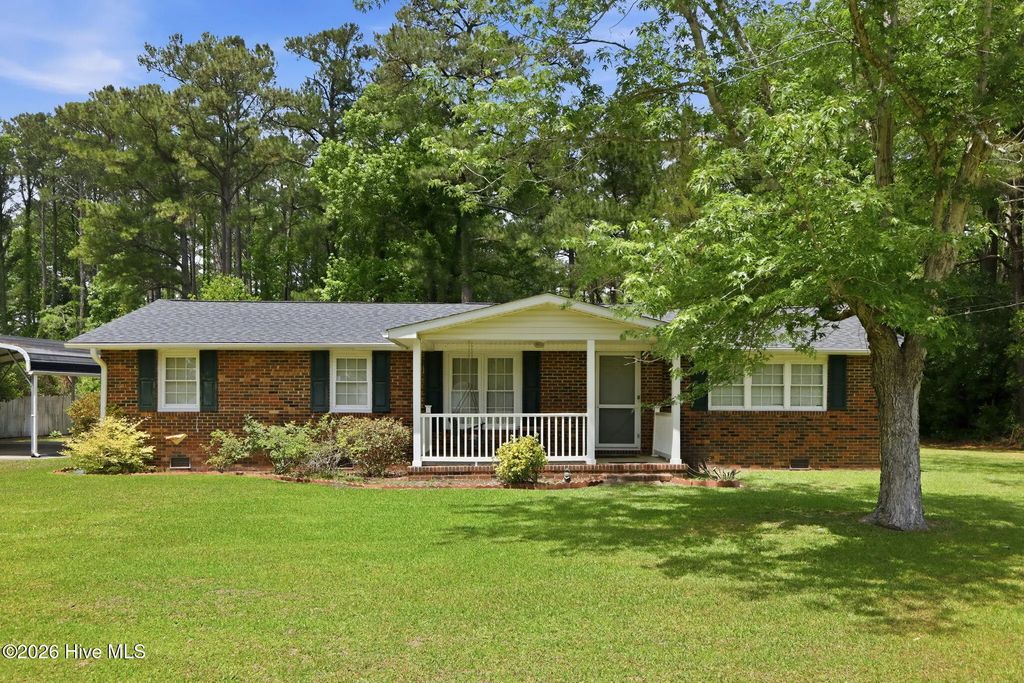 2379 Mill Creek Road, Newport