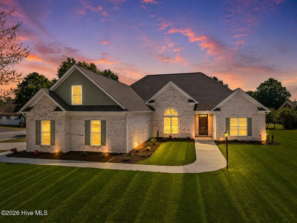 404 Donald Drive, Winterville
