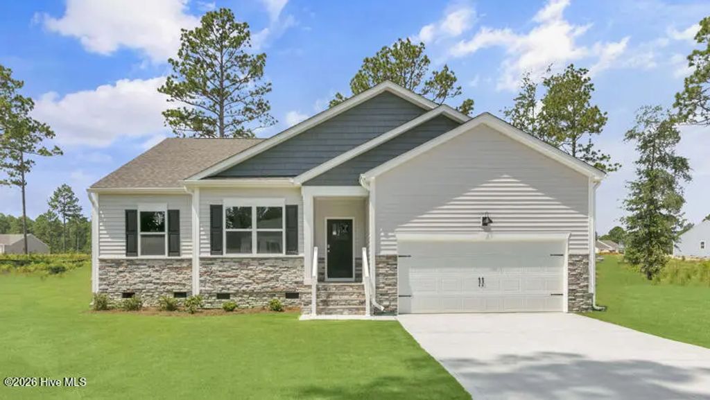 3069 Platinum Circle, West End