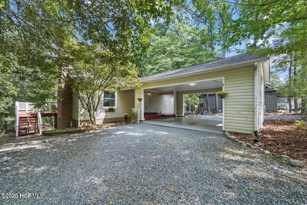 155 Edgewater Drive, Seven Lakes