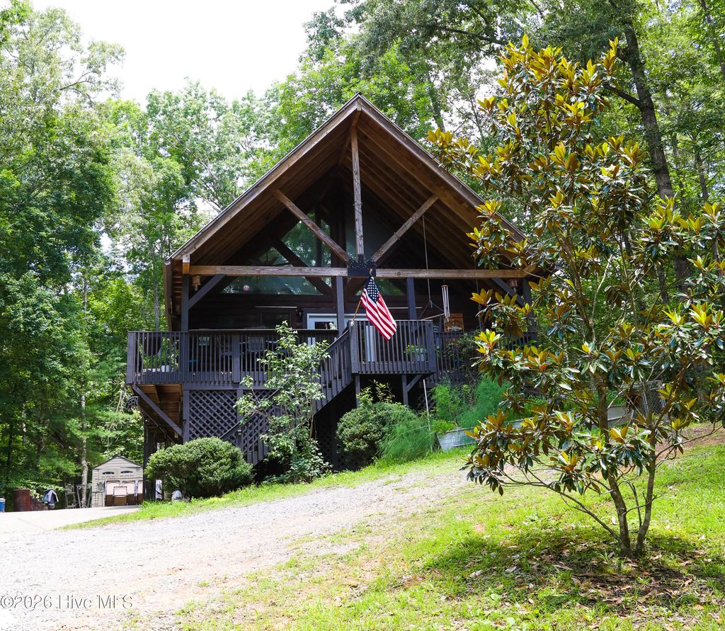 536 Whispering Pine Trail, Murphy