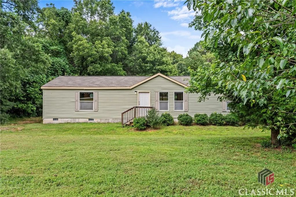 1040 River Woods Drive, Madison