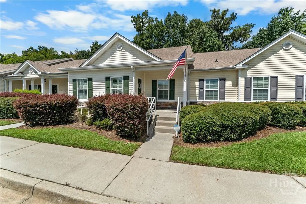 88 Travertine Circle, Savannah