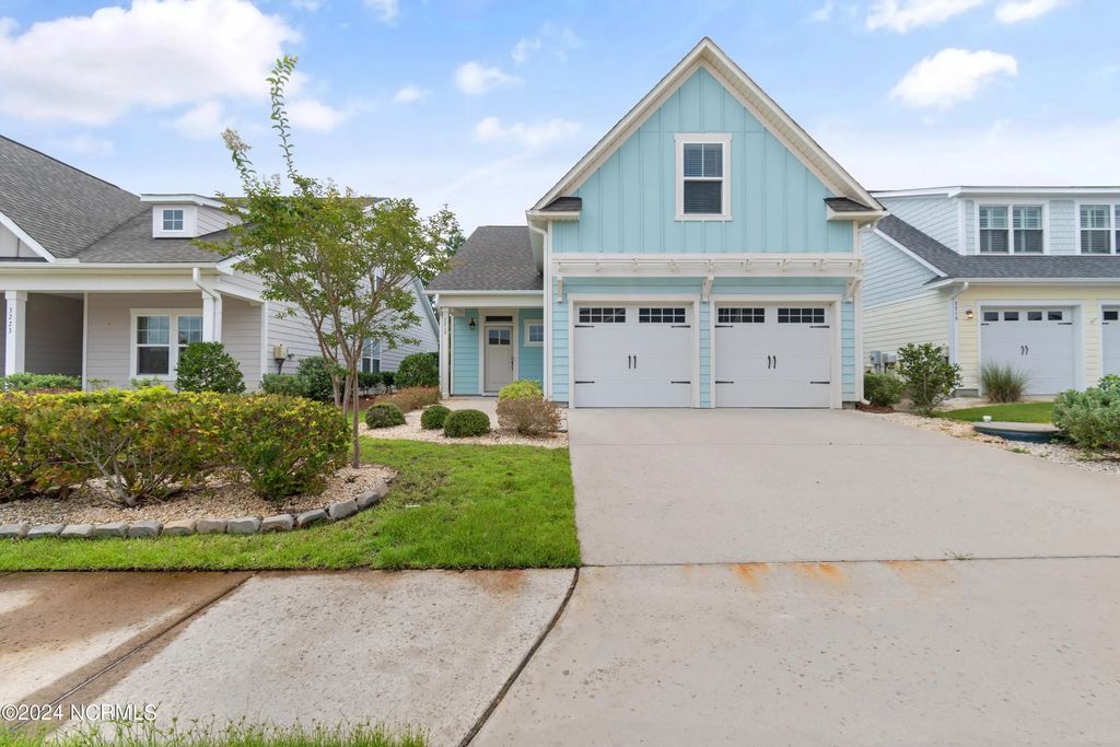 3219 Bay Winds Drive, Southport
