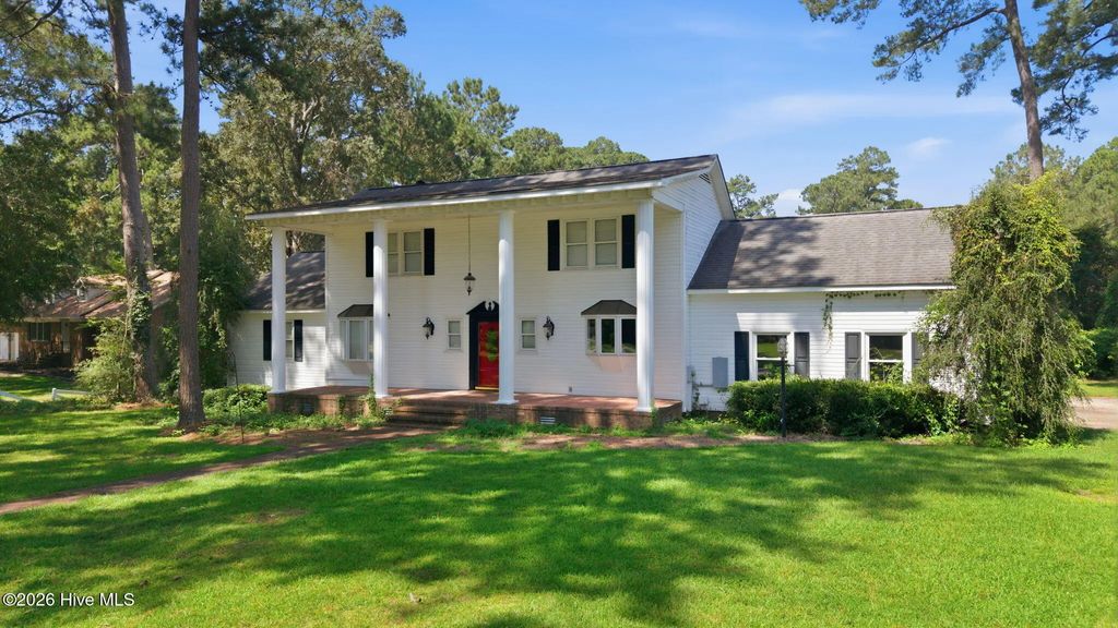 114 N Reed Drive, Washington