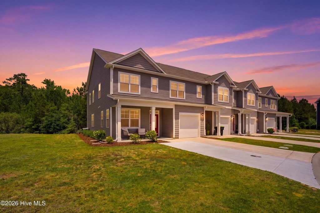 7590 Knightbell Circle, Leland