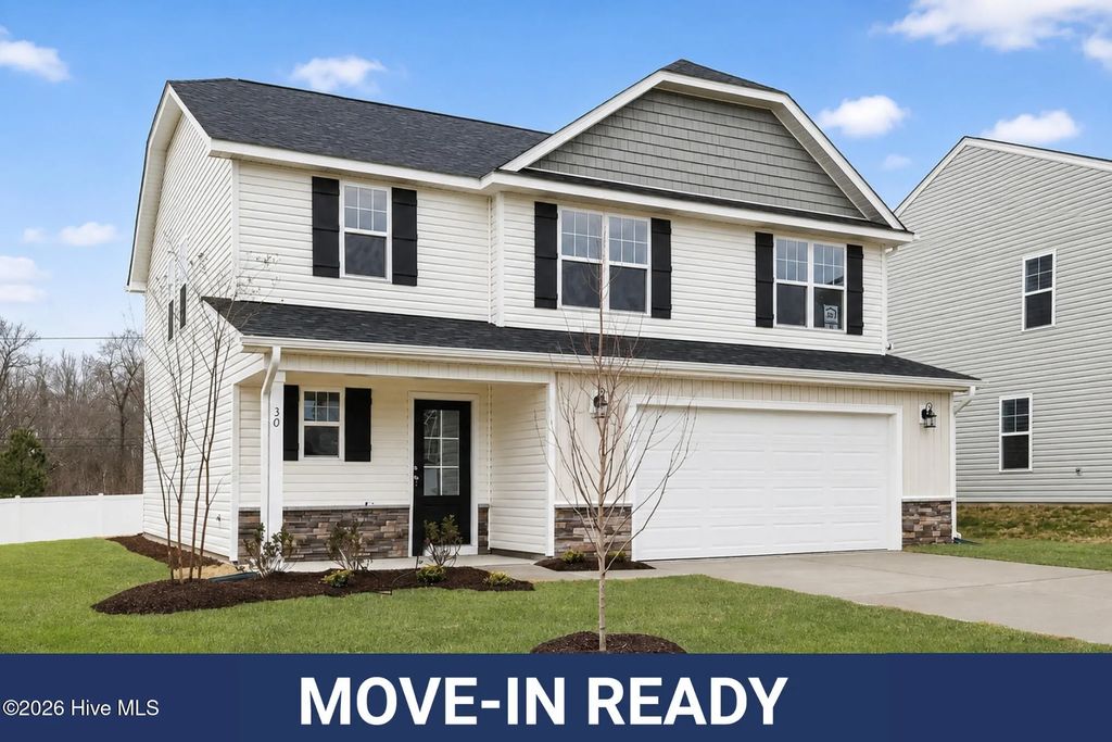 30 E Emily Gardens Drive, Selma