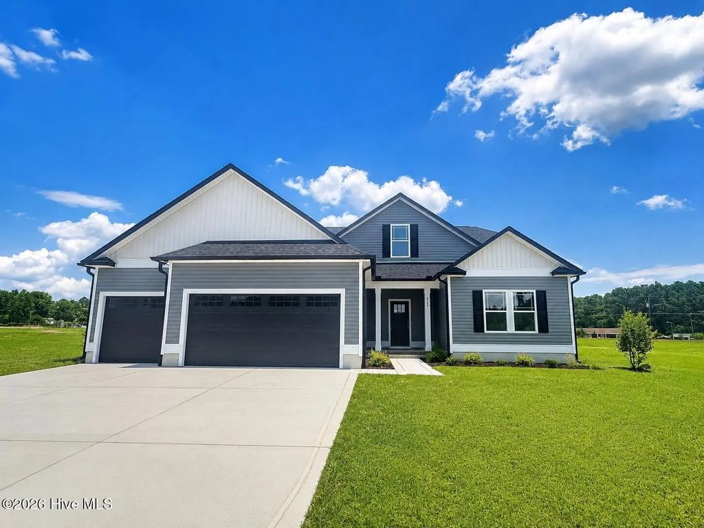 51 Huckleberry Bush Lane, Princeton
