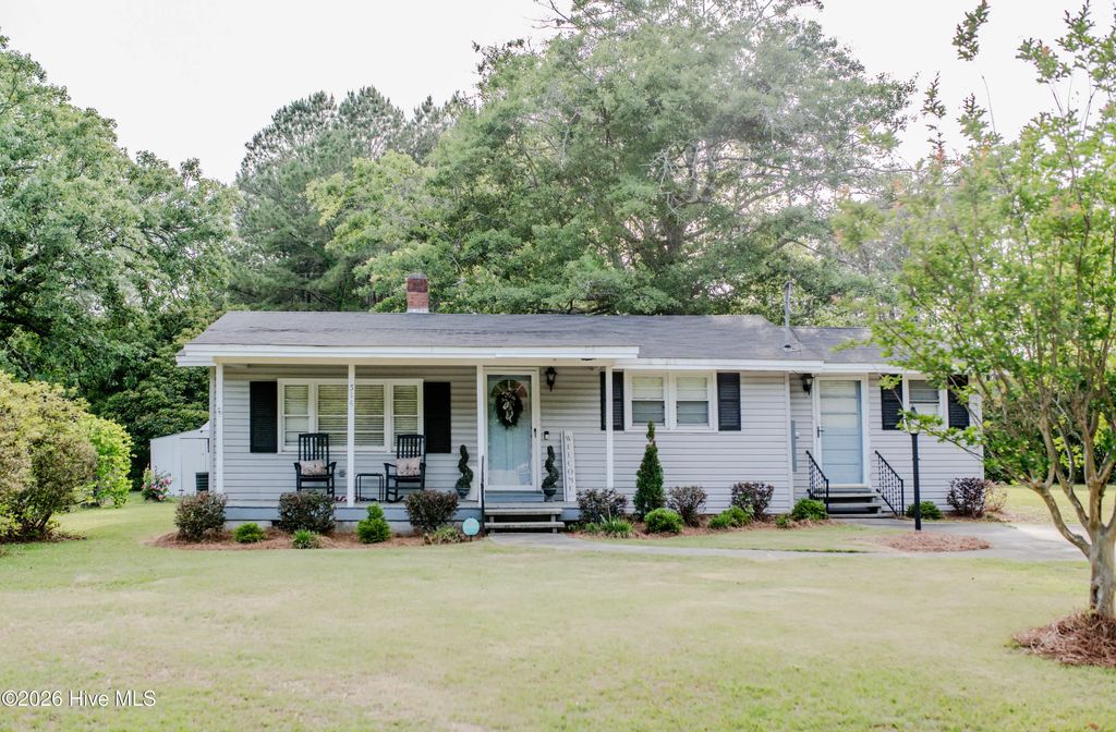 514 Butler Mill Road, Bladenboro