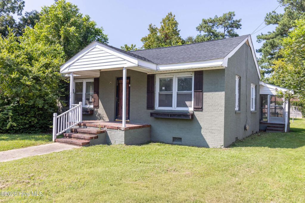 113 E Carteret Street, Edenton