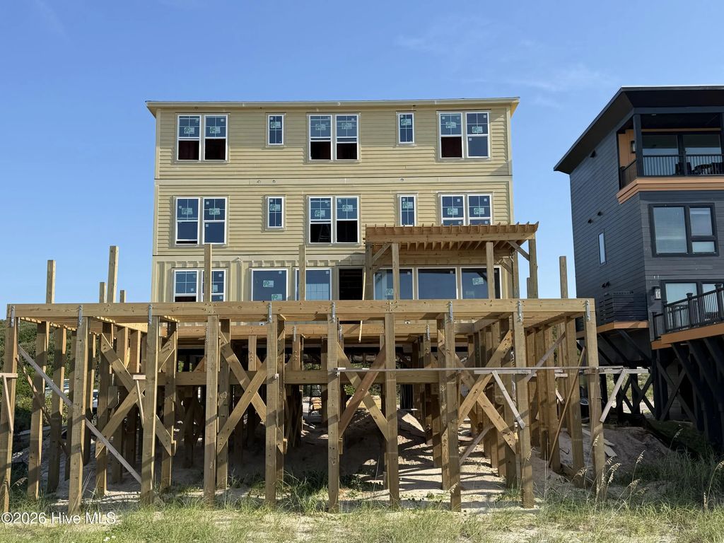 4215 W Beach Drive, Oak Island