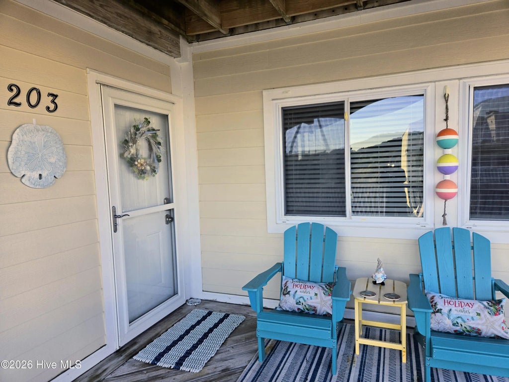 650 Salter Path Road 203, Pine Knoll Shores