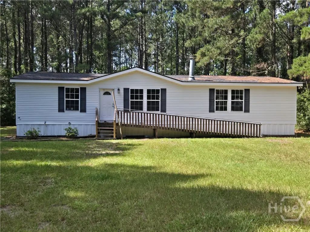 110 Bird Road, Springfield