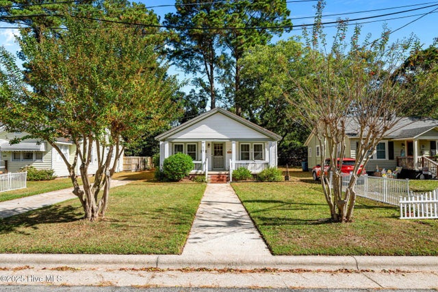 410 E 12th Street, Washington