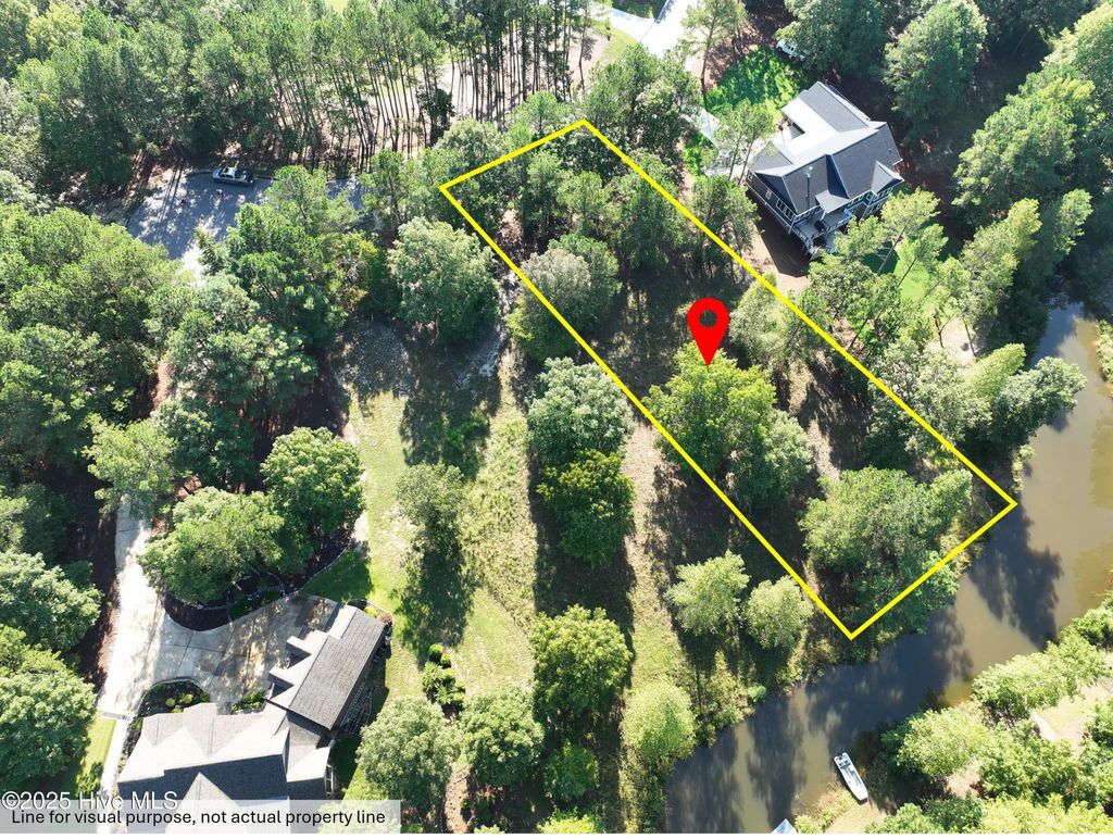 125 Troys Point, West End