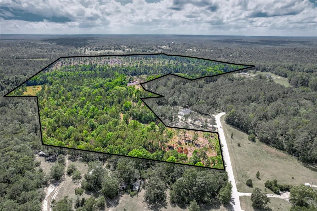 5336 Cemetery Road, Columbia