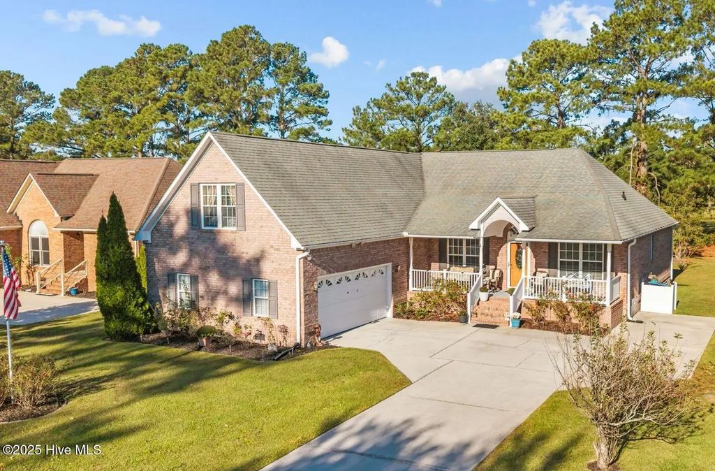 1207 Pelican Drive, New Bern