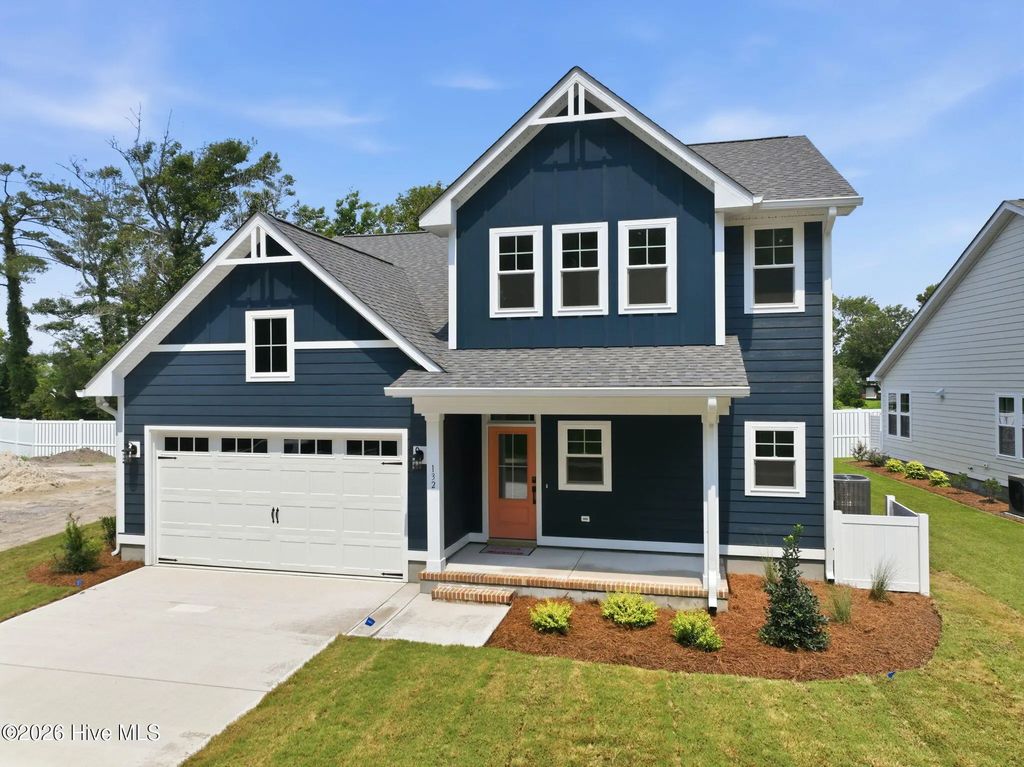 132 Pine View Boulevard, Beaufort
