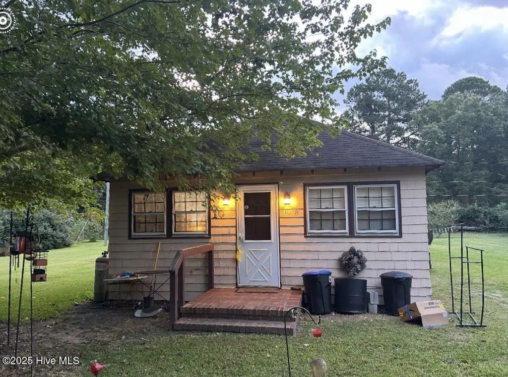 108 Ruths Lane, Knotts Island