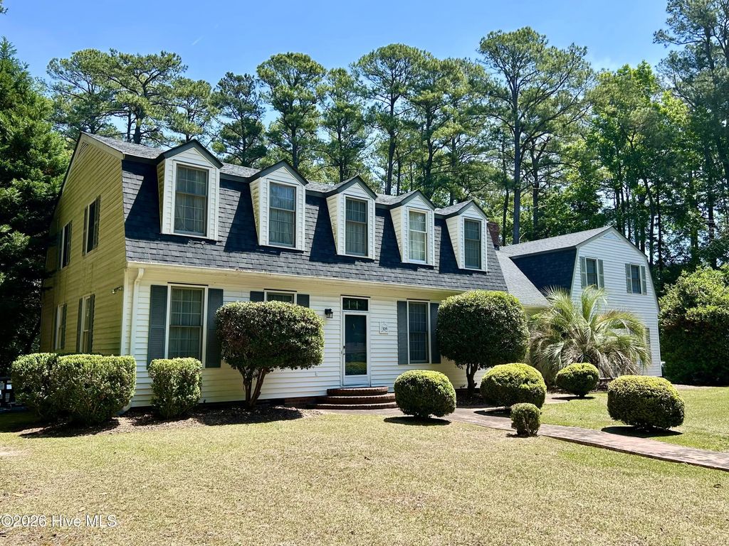 1304 Franklin Avenue, Laurinburg