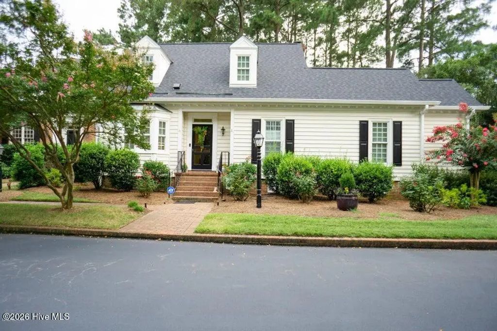 114 Canterbury Road Nw, Wilson