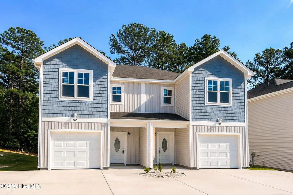 205 Holly Sands Loop, Sneads Ferry