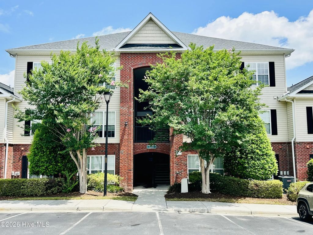 2801 Bloomfield Lane Unit 202, Wilmington