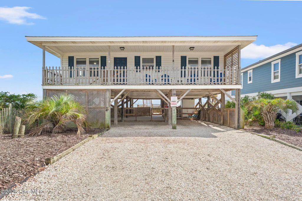 392 E First Street, Ocean Isle Beach