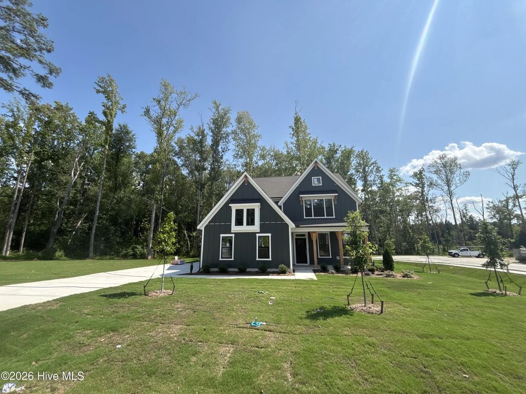 375 Glade Drive, Aberdeen