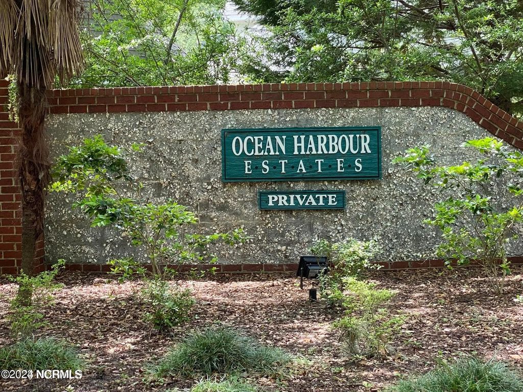 1311 Harbour Watch Sw, Calabash