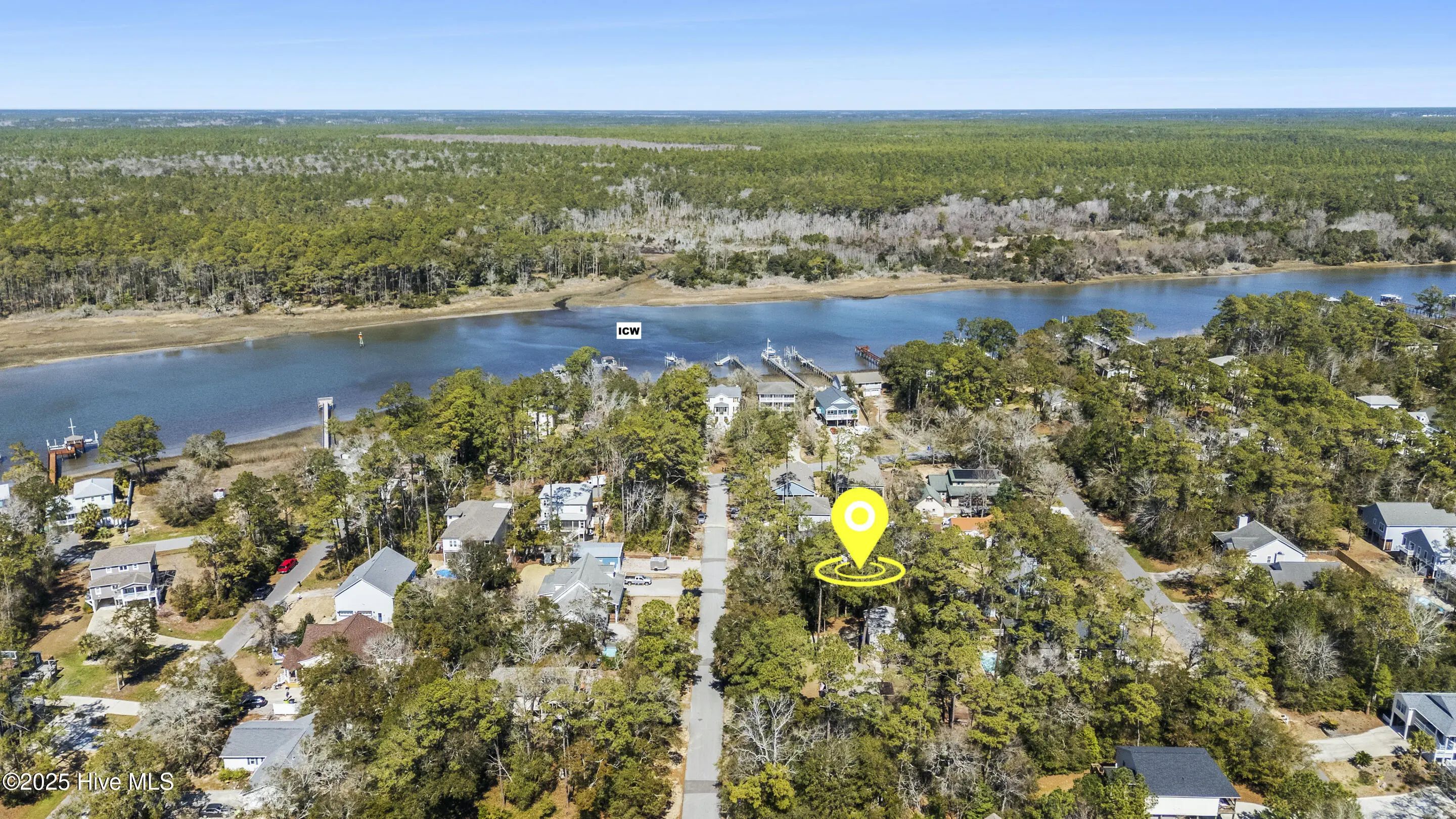 L 22 Nw 28th Street, Oak Island