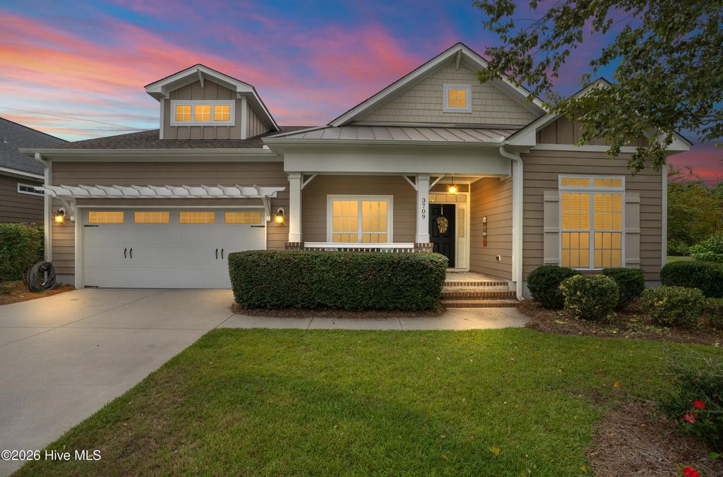 3709 Turkey Oak Court, Southport