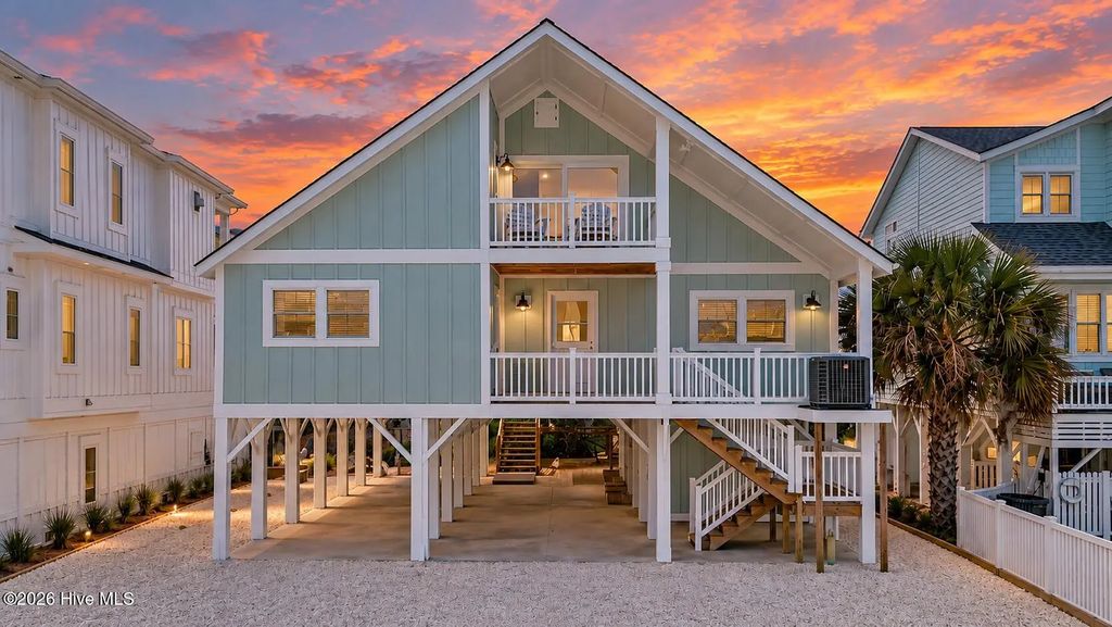 1031 Ocean Boulevard W, Holden Beach