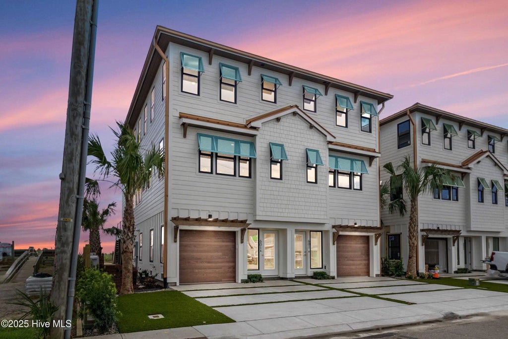 601 Fort Fisher Boulevard S, Kure Beach