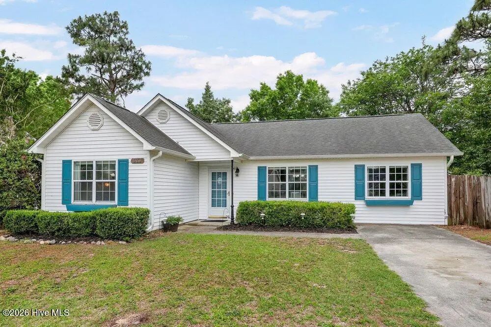 813 Autumn Leaves Court, Wilmington