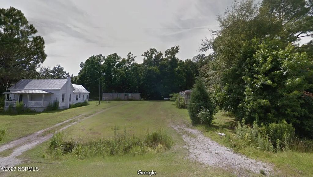 304 Neals Creek Road, Bayboro