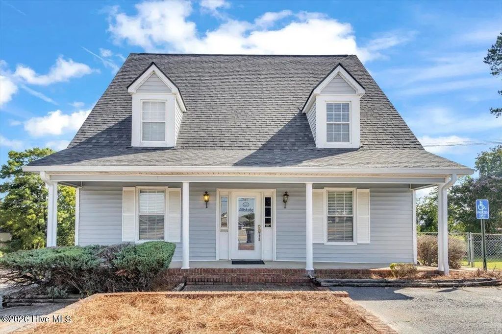 585 E Robinson Avenue, Grovetown