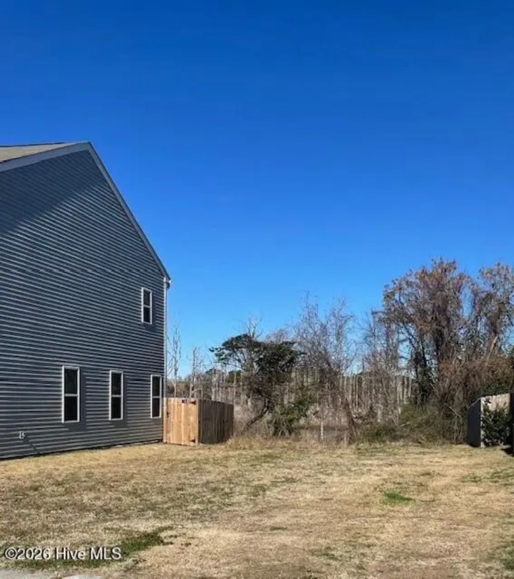 1401 Creekfront Drive, Wilmington