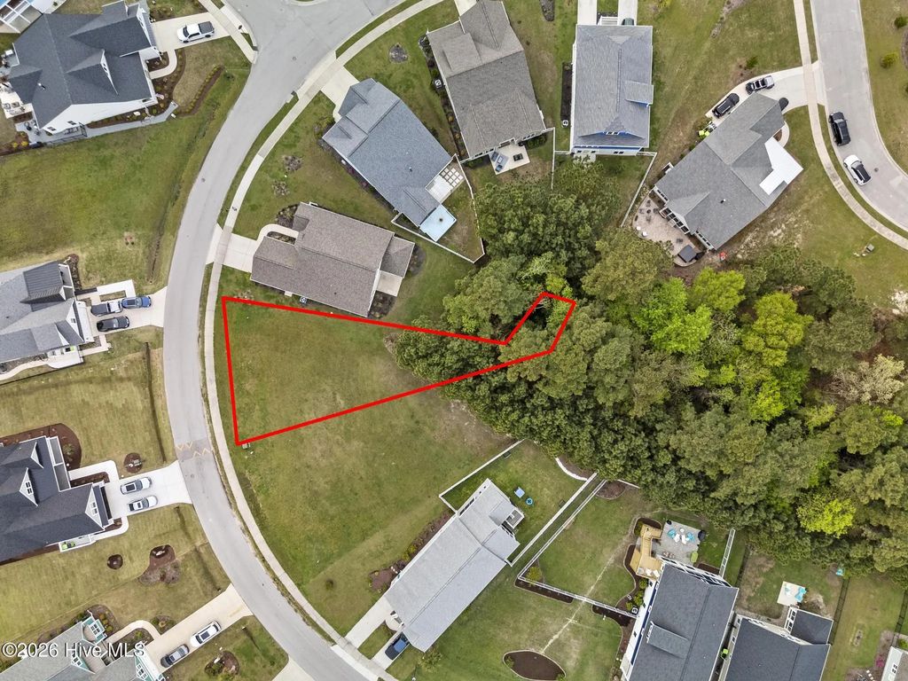 561 Moss Lake Lane, Holly Ridge