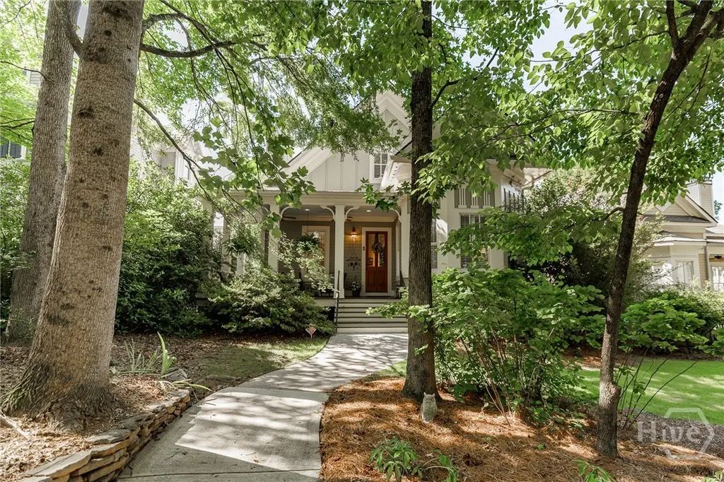 3 Oak Grove Road, Athens