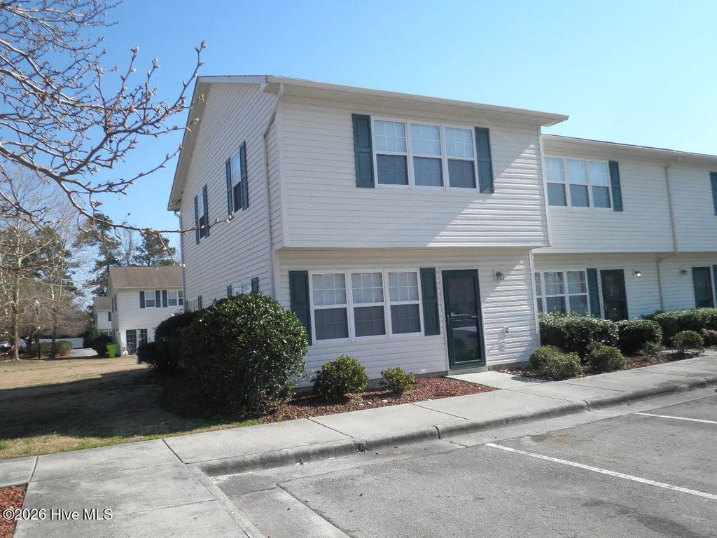 84 Crush Court, Swansboro