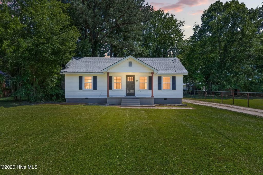 5887 Main Street, Bailey