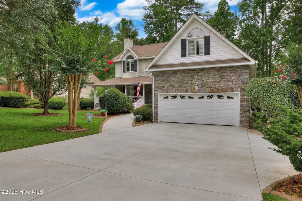 202 Shenandoah Drive, McCormick