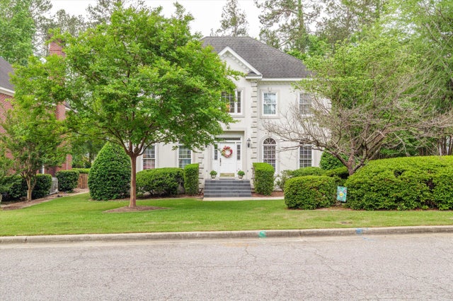 608 Saw Grass Drive, 