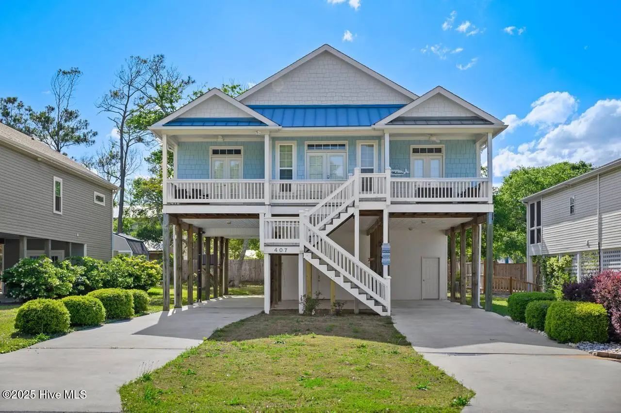 407 Womble Street, Oak Island