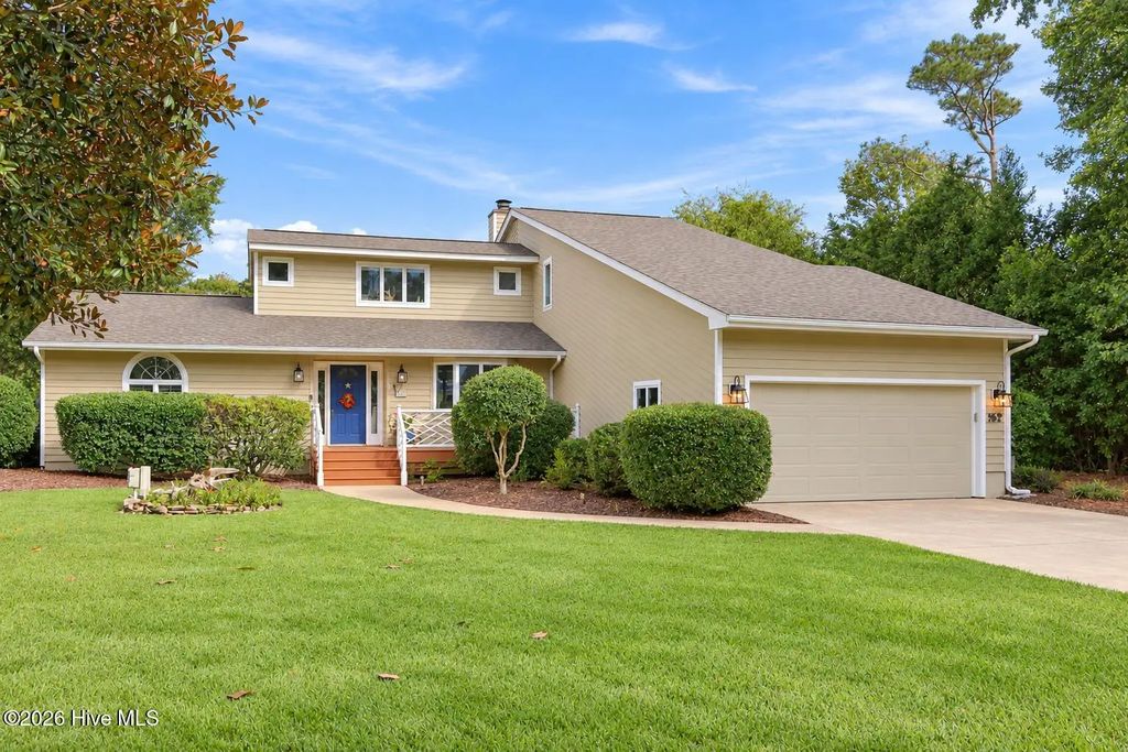 152 Arborvitae Drive, Pine Knoll Shores