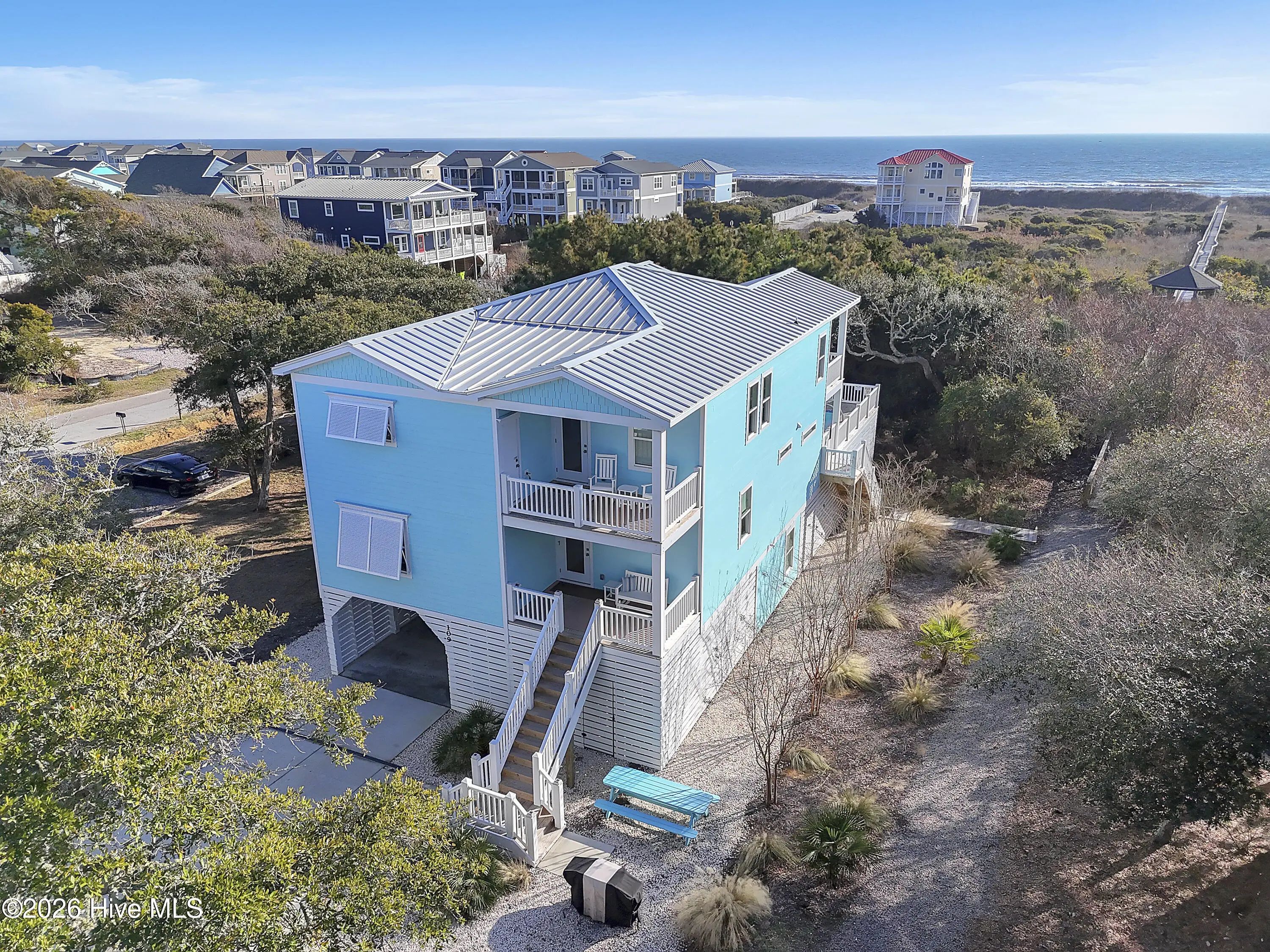 109 Se 74th Street, Oak Island