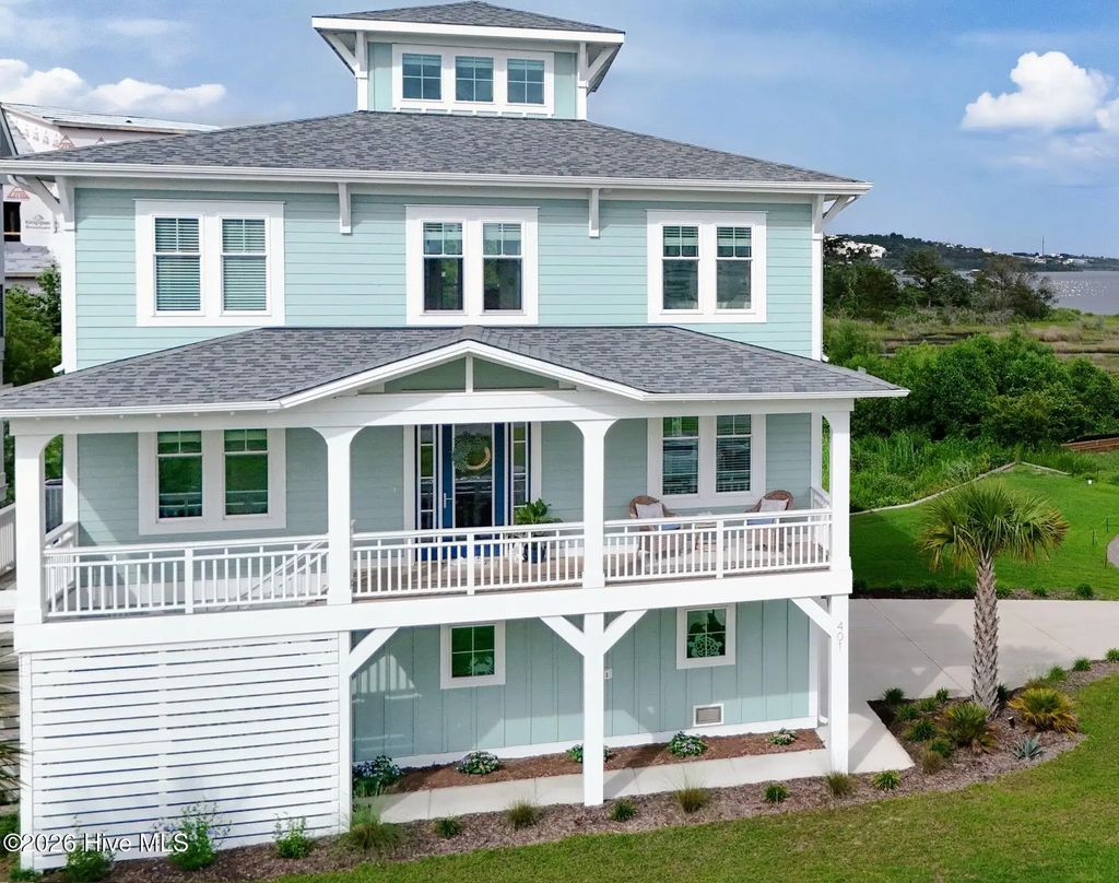 401 Caspian Court, Holly Ridge